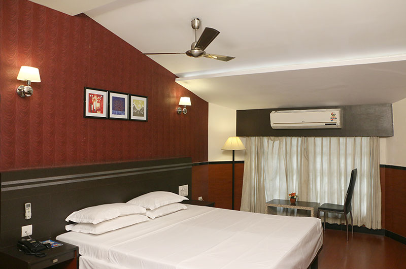 Palm Village Resort - Super Deluxe Room